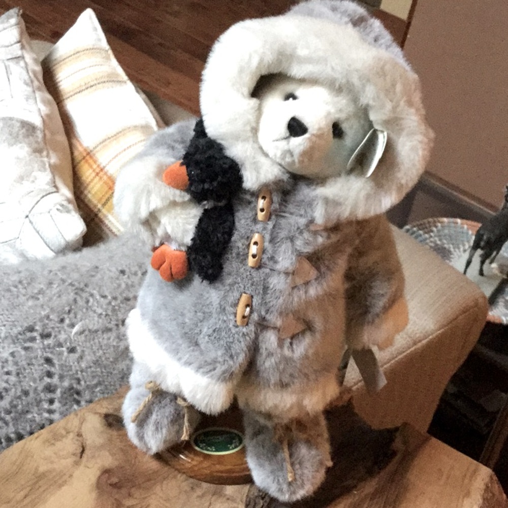 Bearington collection IGGY Lou bear decor lodge rustic farmhouse cabin
